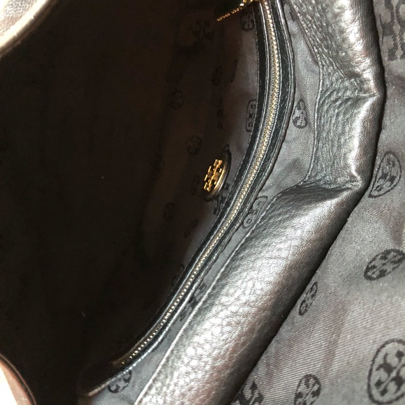 SOLD!!! 💯% Authentic Tory Burch Chain Bag - Picture 6 of 6